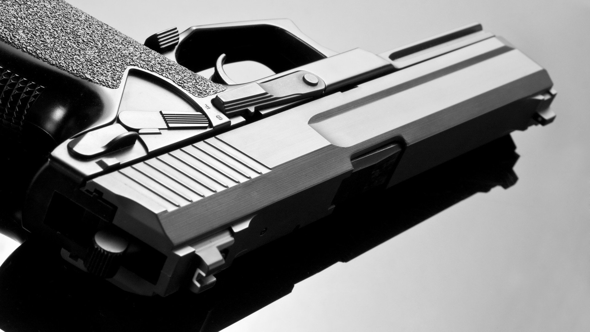 英超激战，教练称赞球队战术，英超read